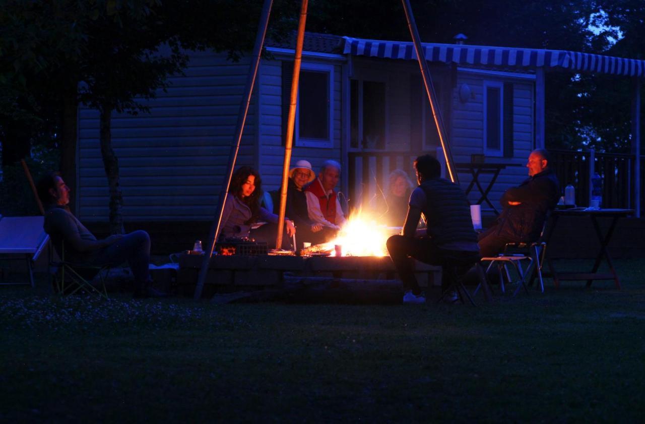 Del Falco Agricamp-12 Kilometers To Garda And Verona Campsite